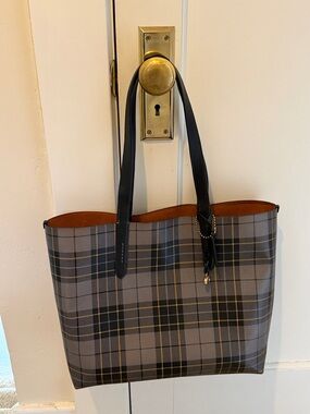 NWT Coach Plaid Tote in Gray with Black Straps and Tan Interior 👜